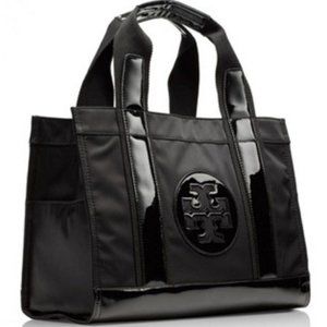 💢ʀᴇᴅᴜᴄᴇᴅ💢 Tory Burch, black nylon tote bag with patent leather trim..